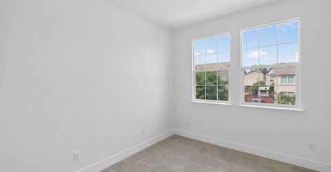 9475 Winding River Way, Elk Grove, CA 95624 Photo