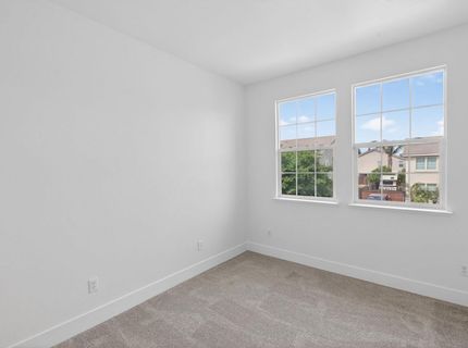 9475 Winding River Way, Elk Grove, CA 95624 Photo