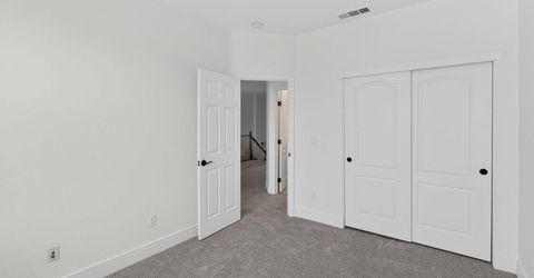 9475 Winding River Way, Elk Grove, CA 95624 Photo