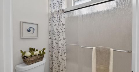 9475 Winding River Way, Elk Grove, CA 95624 Photo