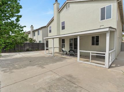 9475 Winding River Way, Elk Grove, CA 95624 Photo