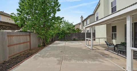 9475 Winding River Way, Elk Grove, CA 95624 Photo