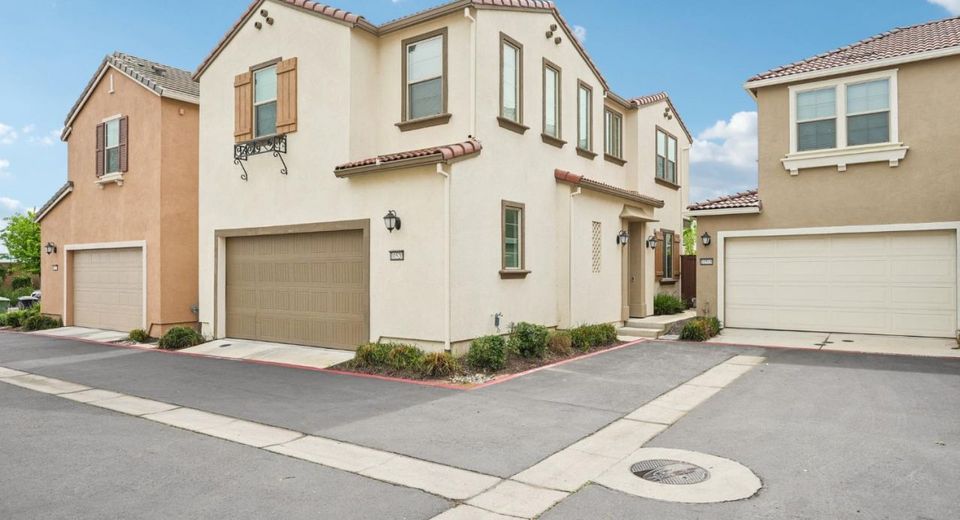 10520 Oboe Way, Elk Grove, CA 95757 Photo