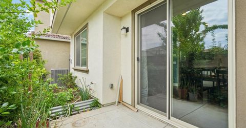 10520 Oboe Way, Elk Grove, CA 95757 Photo