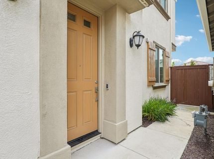 10520 Oboe Way, Elk Grove, CA 95757 Photo