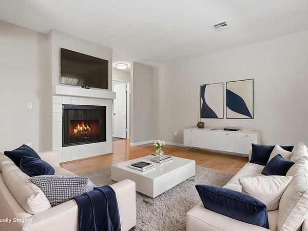 10331 Azuaga Street, Unit 231, San Diego, CA 92129