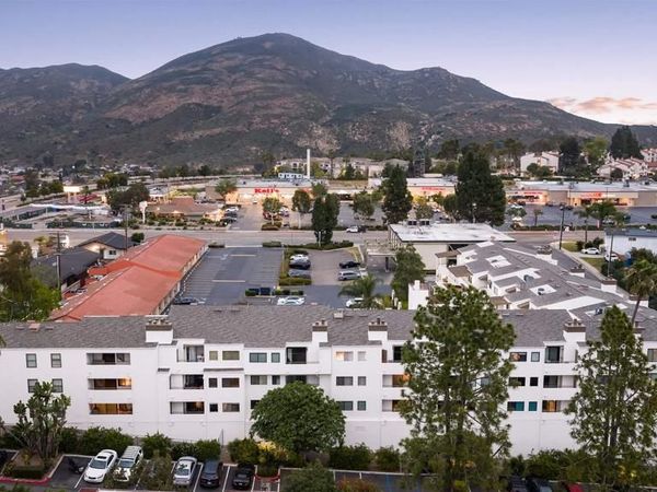 6960 Hyde Park Dr, Unit 12, San Diego, CA 92119