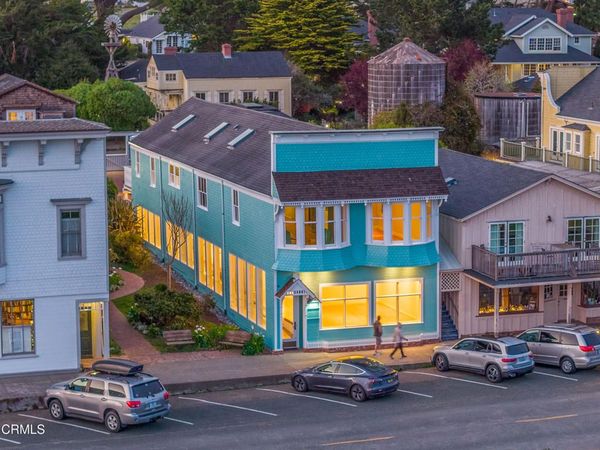 45094 Main Street, Mendocino, CA 95460
