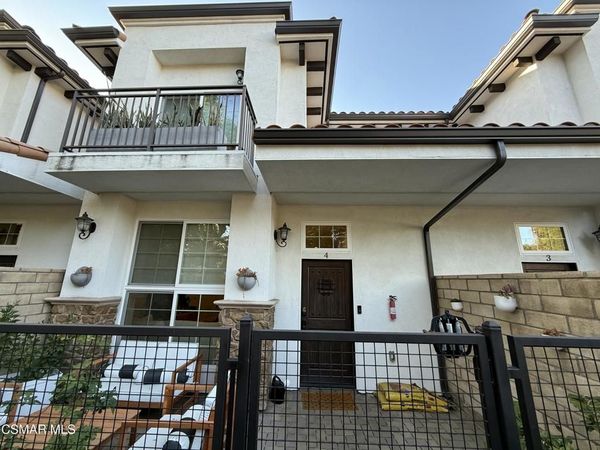 3236 Royal Oaks Drive, Unit 4, Thousand Oaks, CA 91362