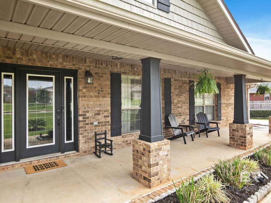 Property Image 100