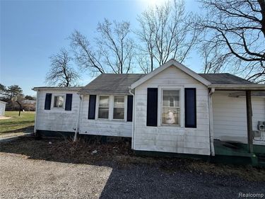 2931 Grant Road , Rochester Hills, MI 48309