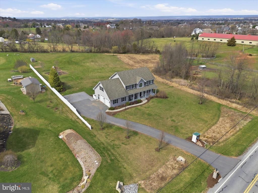 141 BELL ROAD , PALMYRA, PA 17078