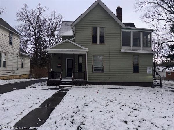78 W Glendale Road, Bedford, OH 44146