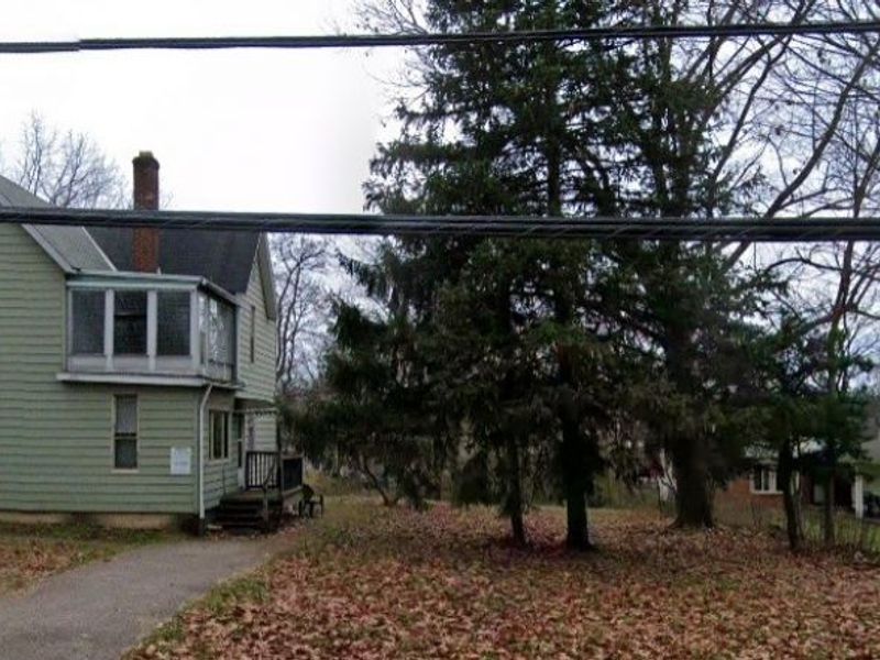 78 W Glendale Road, Bedford, OH 44146 Photo 2