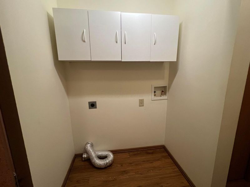 2465 Meadow Glade Drive, Unit 26, Hilliard, OH 43026 Photo 20