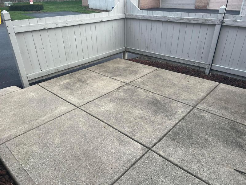 2465 Meadow Glade Drive, Unit 26, Hilliard, OH 43026 Photo 23