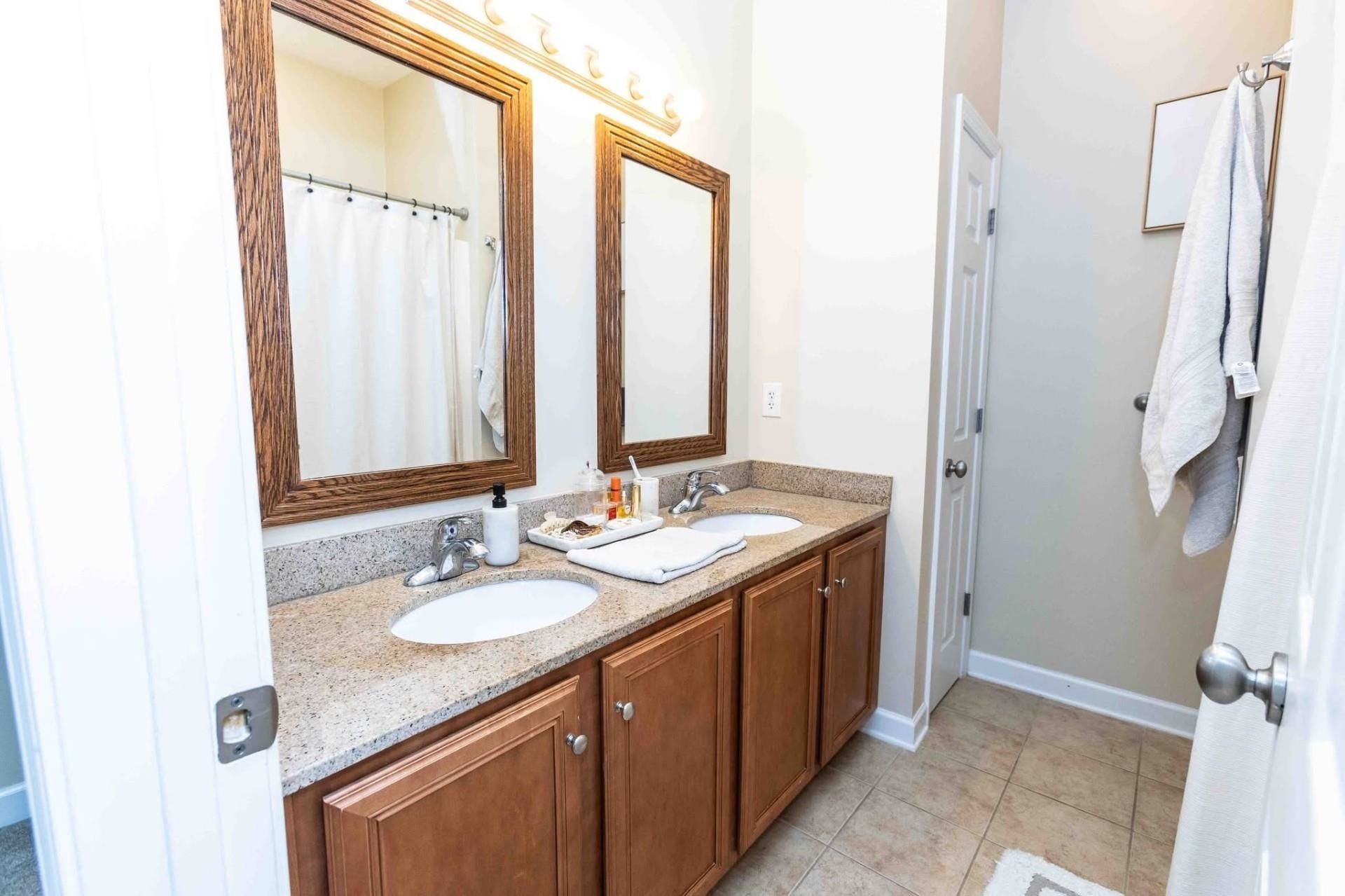 3560 Alexandria Ave. Photo 16