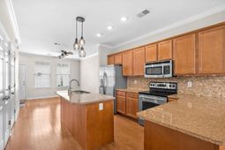 3560 Alexandria Ave. photo 4