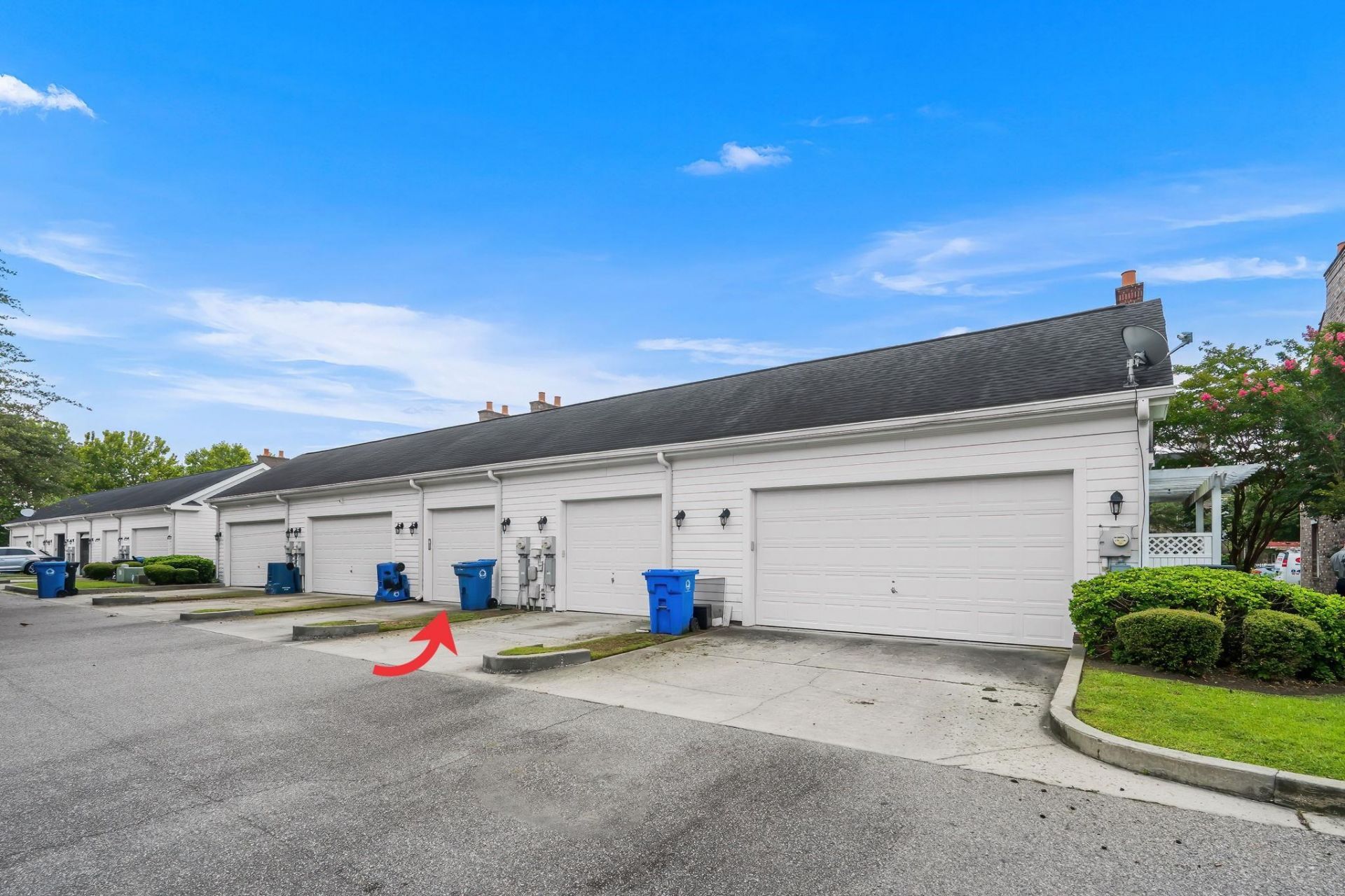 3560 Alexandria Ave. Photo 5