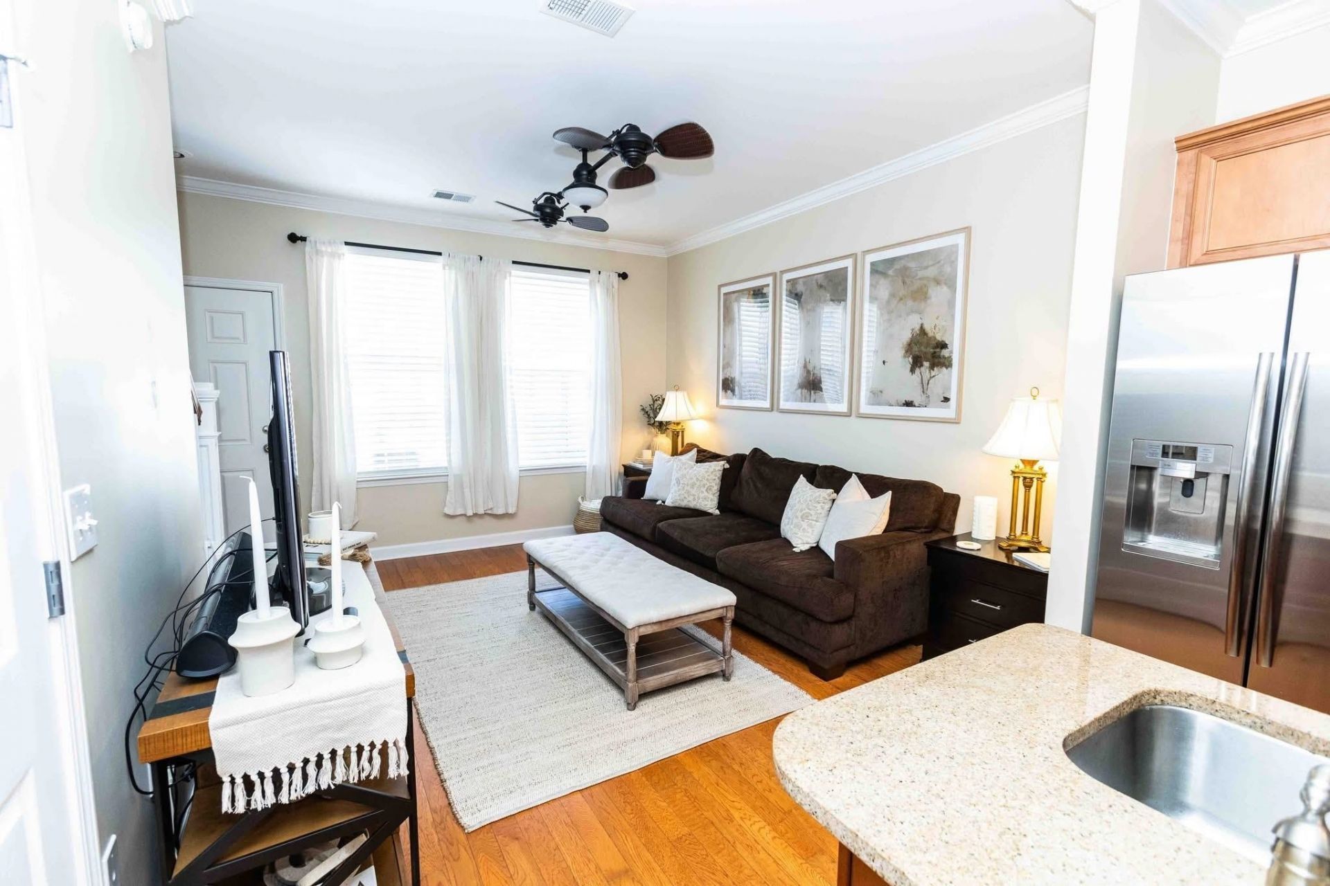 3560 Alexandria Ave. Photo 5