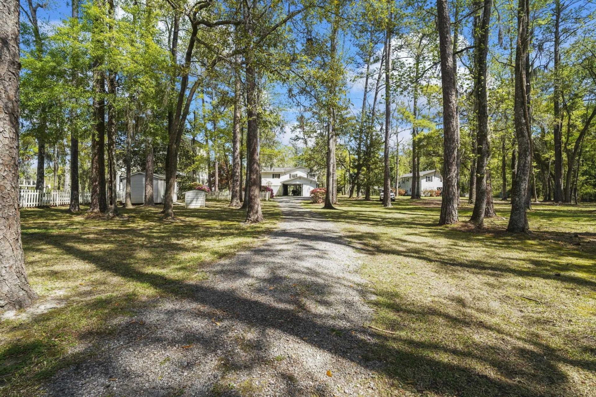 417 Frederick Dr.  Photo 29