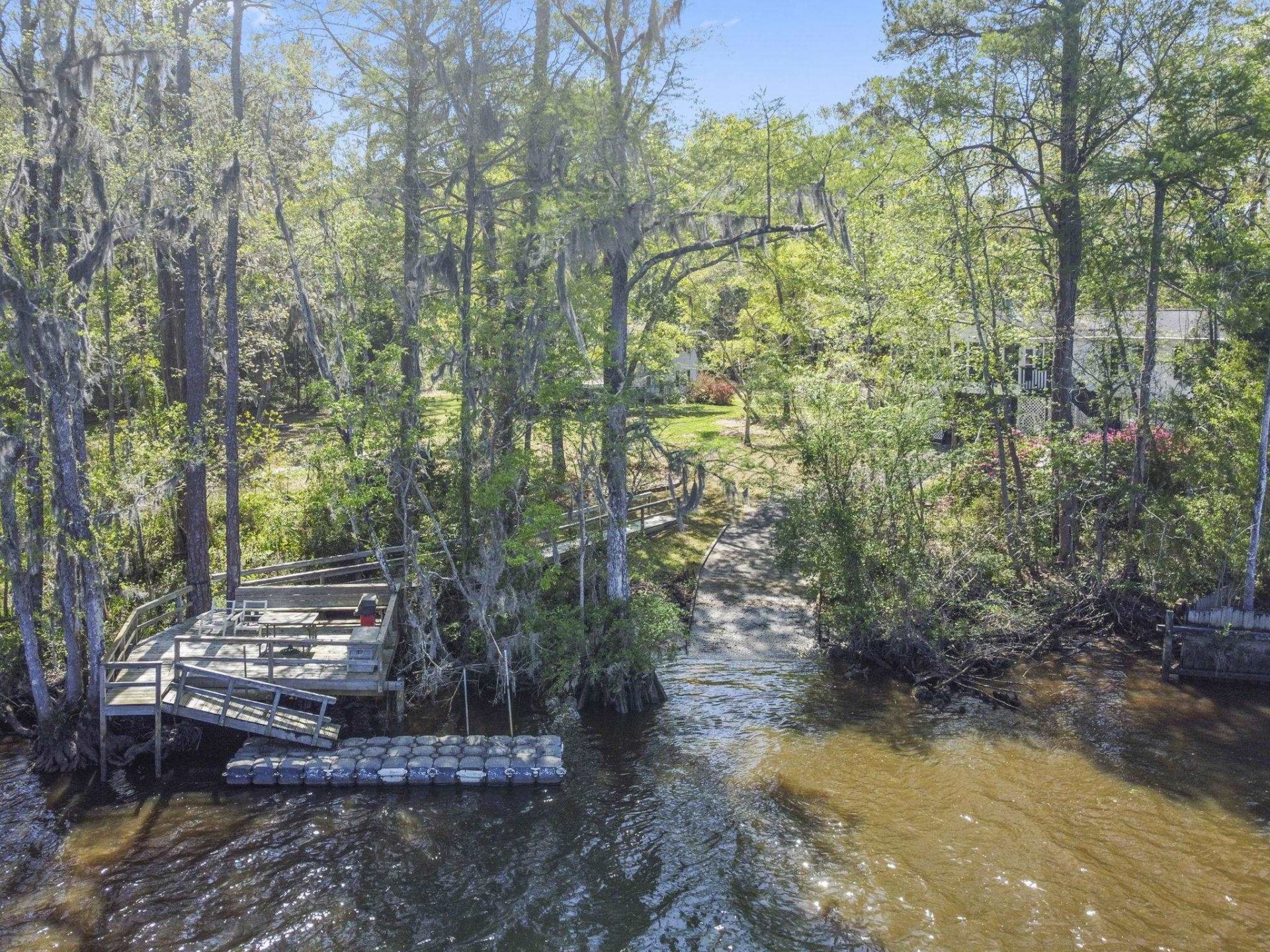 417 Frederick Dr.  Photo 6