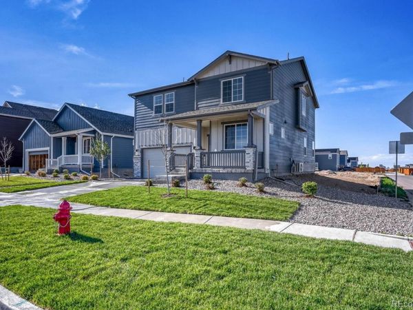 55025 E 28th Place, Strasburg, CO 80136