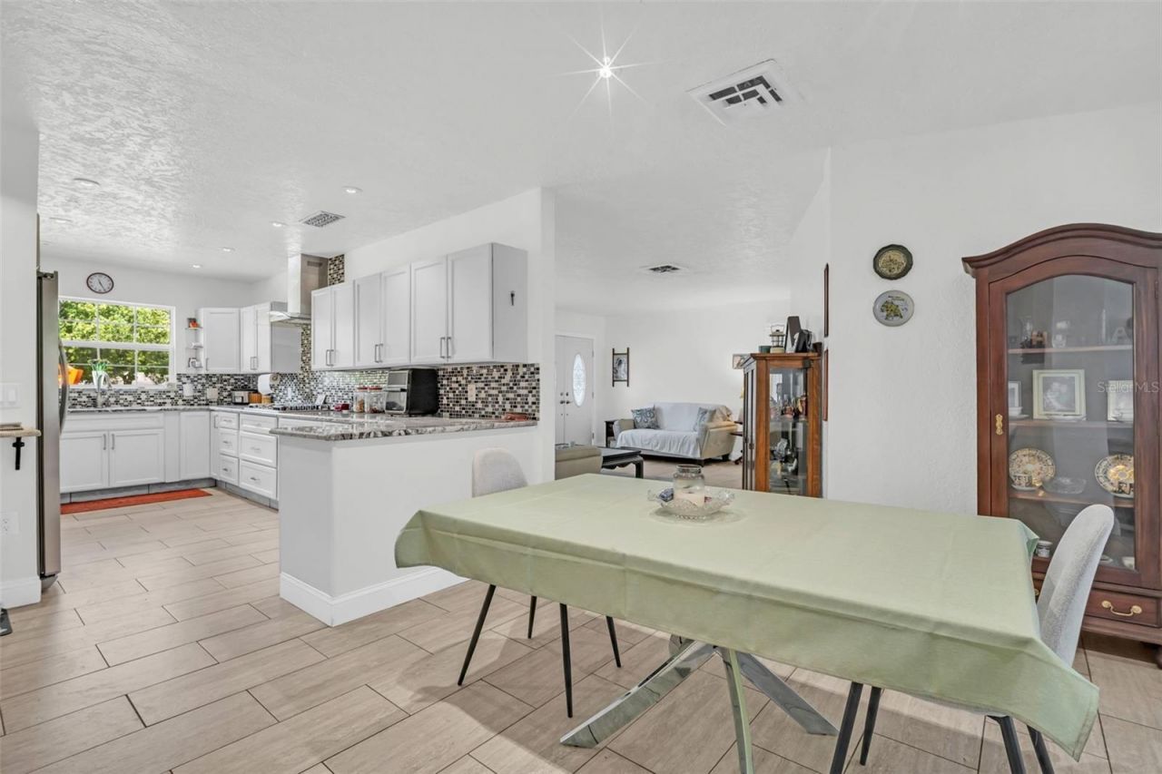 2796 Forest Parkway S, Largo, FL 33771 Photo