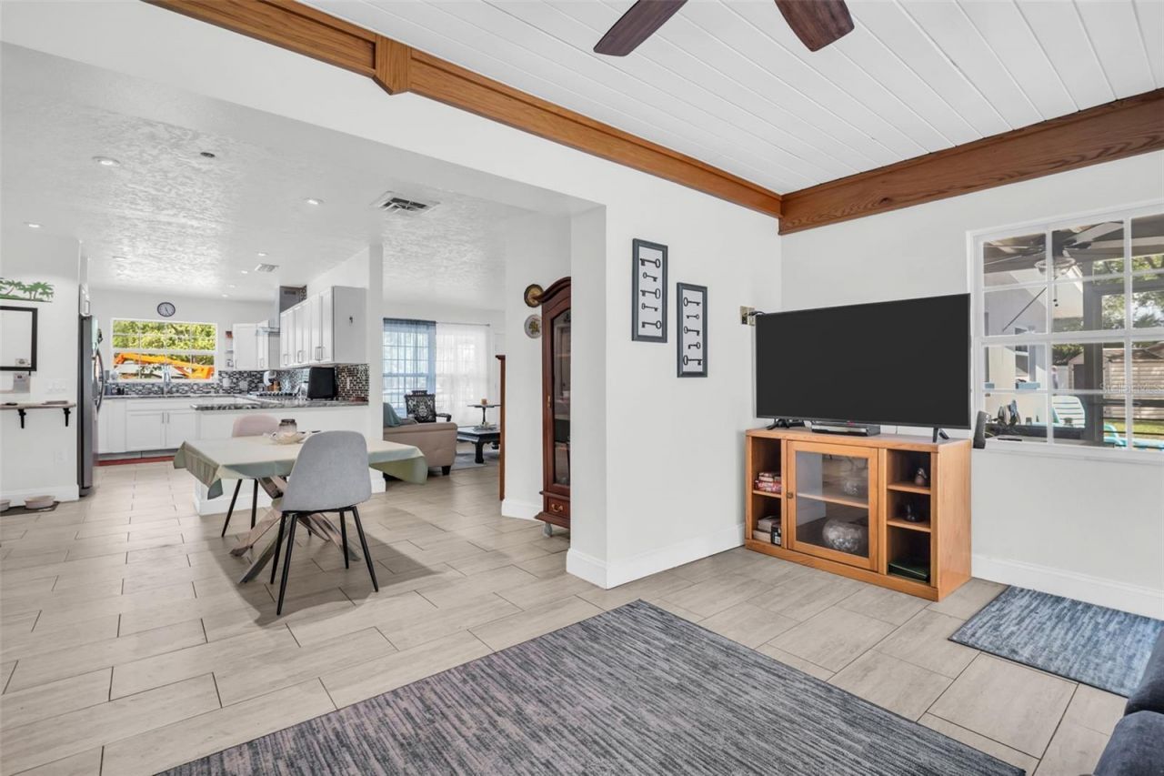 2796 Forest Parkway S, Largo, FL 33771 Photo