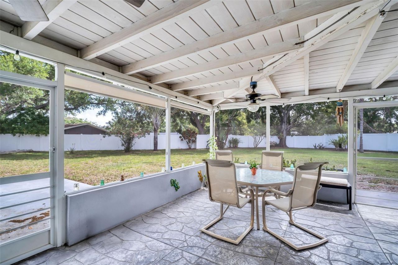 2796 Forest Parkway S, Largo, FL 33771 Photo