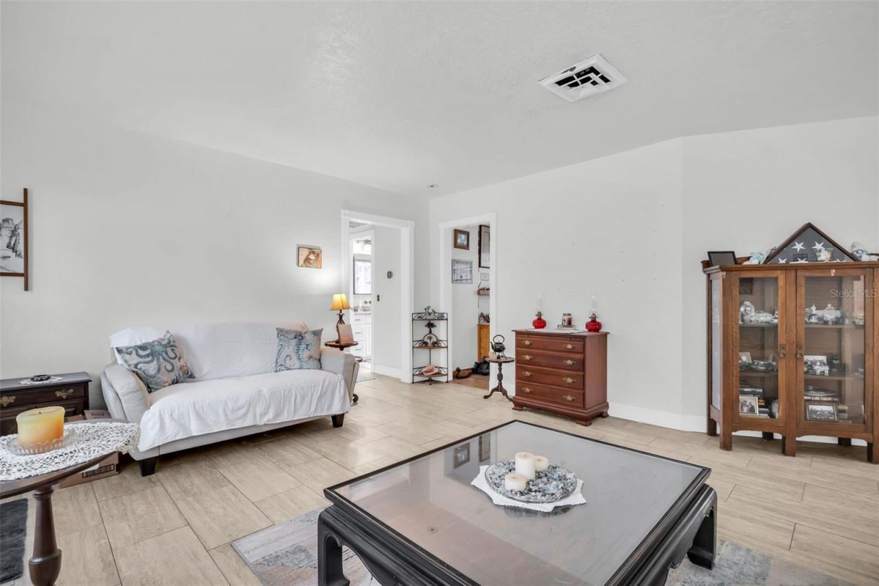 2796 Forest Parkway S, Largo, FL 33771 Photo