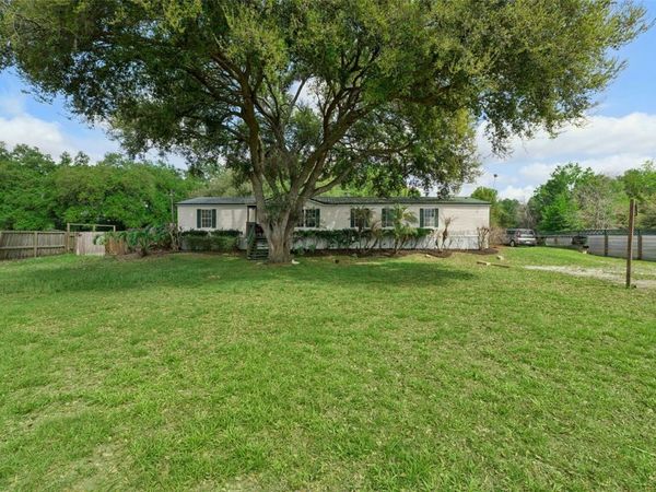 33601 TAMMY LANE , WESLEY CHAPEL, FL 33543