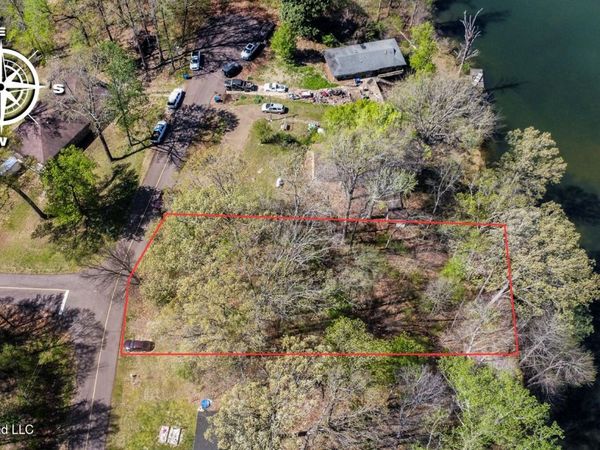 11072 Horseshoe Bend, Hernando, MS 38632