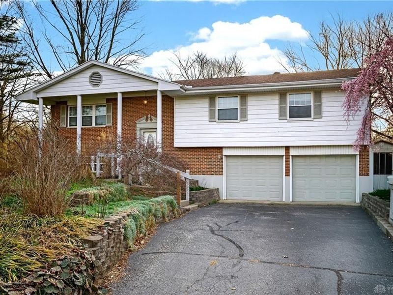 8352 Crosley Road, Clearcreek Township, OH 45066 Photo 1