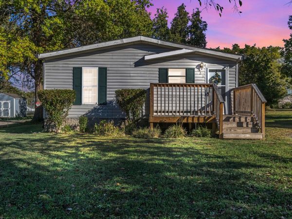 421 Hobbs Ave , Lebanon, TN 37087