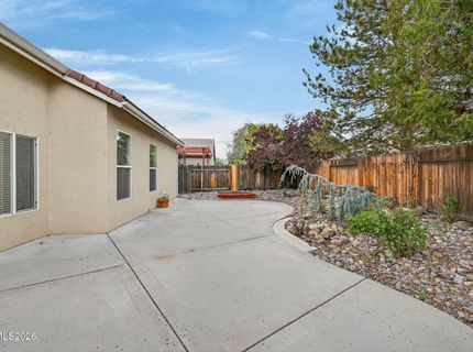 10235 Grizzly Hill Court, Reno, NV 89521 Photo