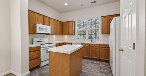 10235 Grizzly Hill Court, Reno, NV 89521 Photo