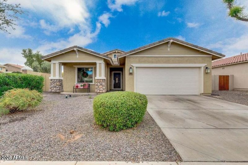 3519 E Pinot Noir Avenue, Gilbert, AZ 85298 Main Photo