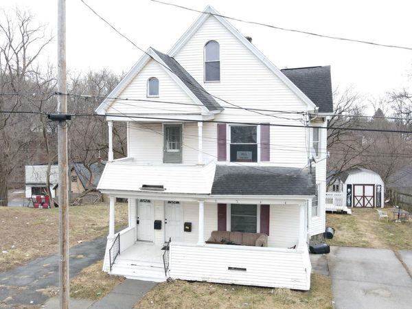 49 Elizabeth Street, Unit 2, Amsterdam, NY 12010