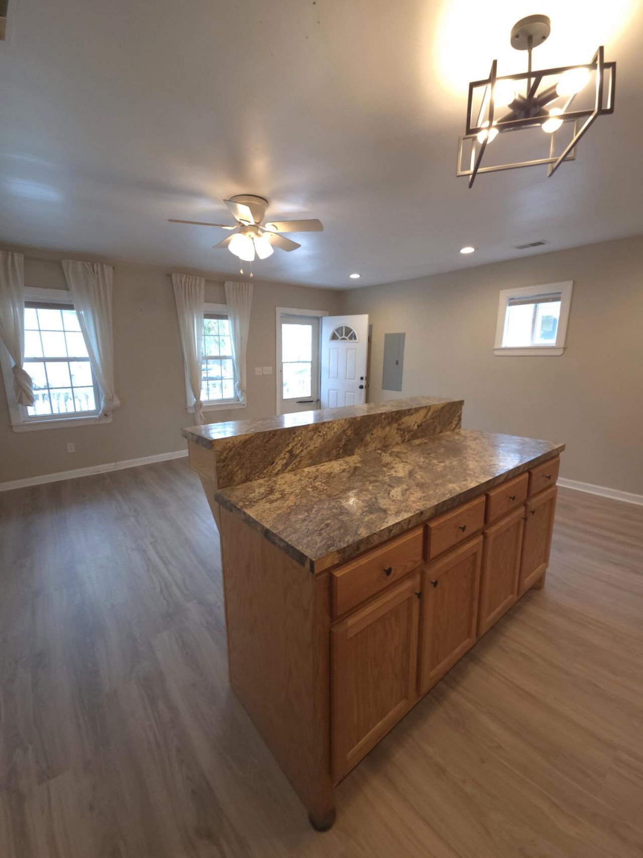 7 Homel Place Photo 6