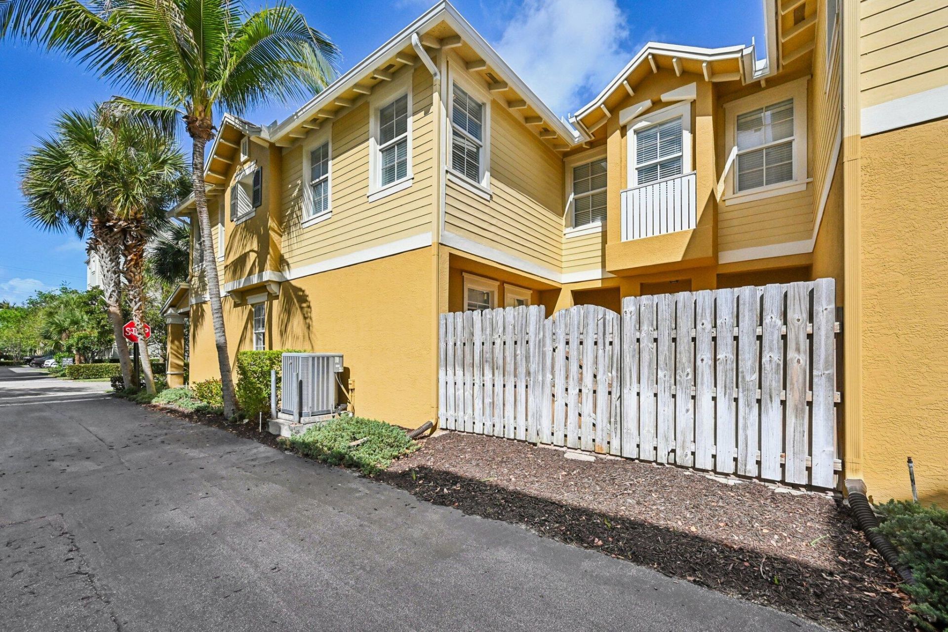 110 E Pigeon Plum Drive, Unit 108, Jupiter, FL 33458 Photo