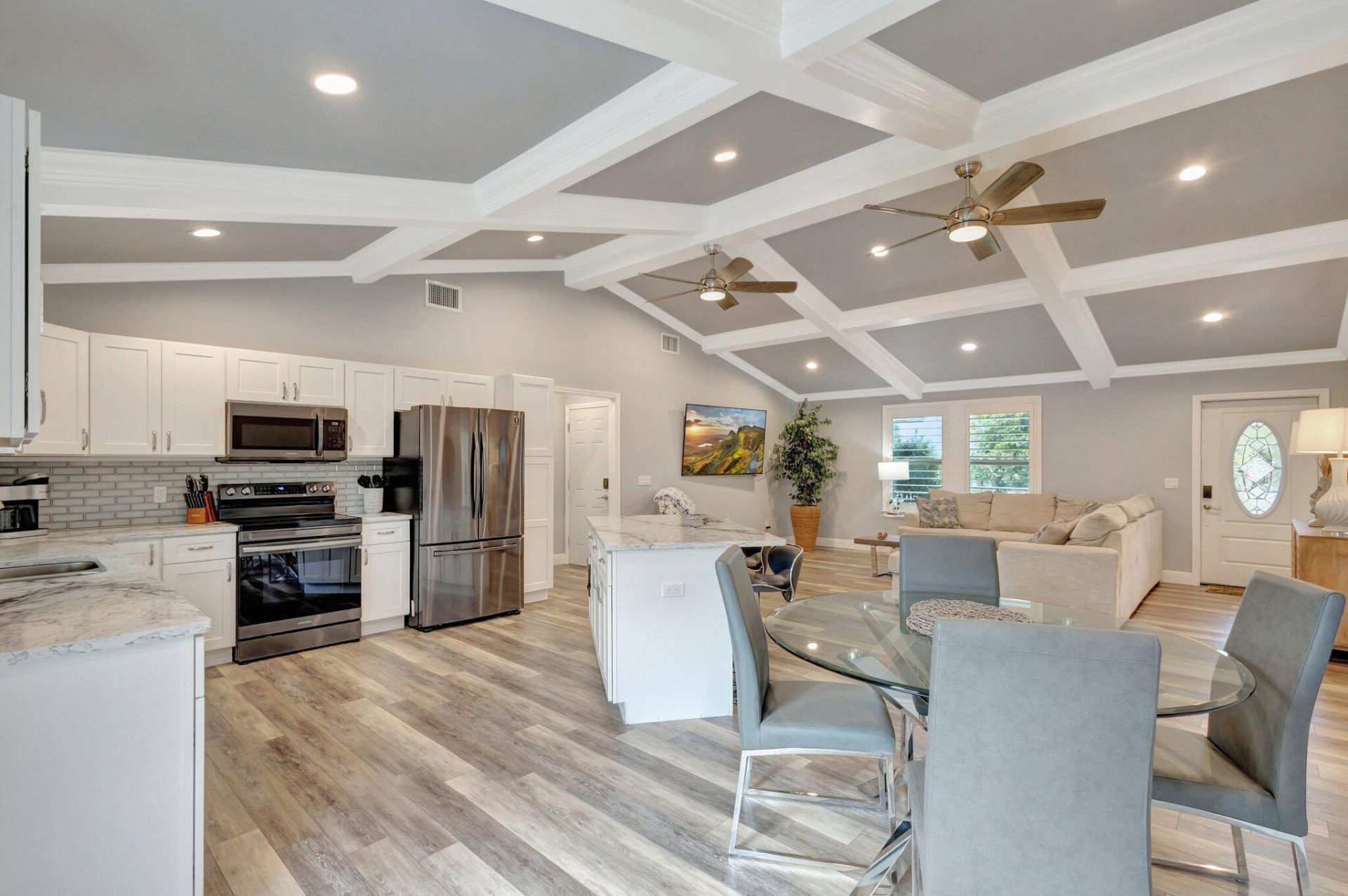 10600 SE Gomez Avenue, Hobe Sound, FL 33455 Photo