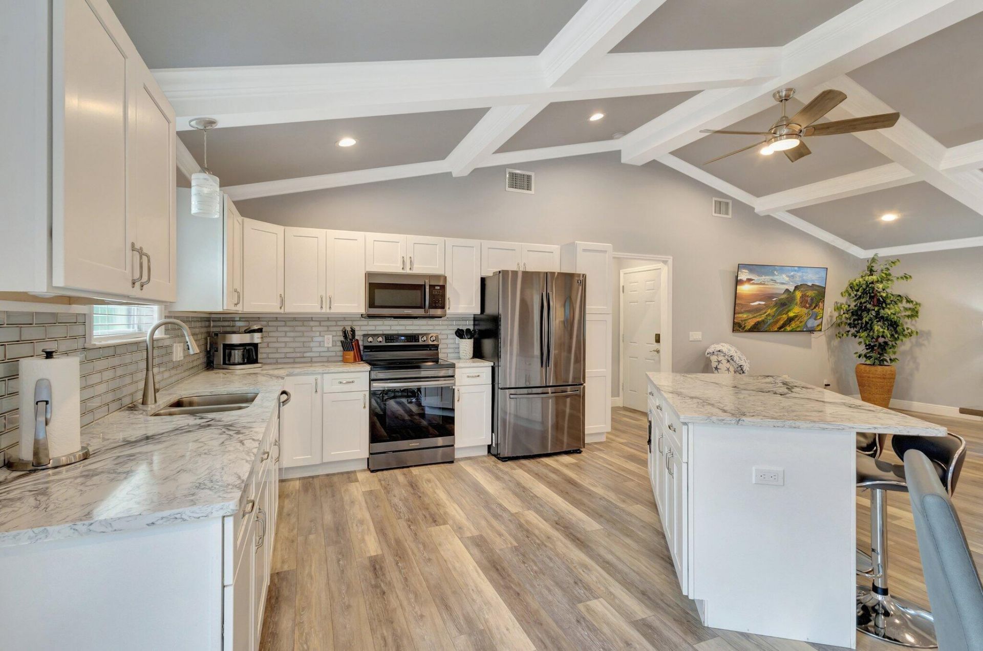 10600 SE Gomez Avenue, Hobe Sound, FL 33455 Photo