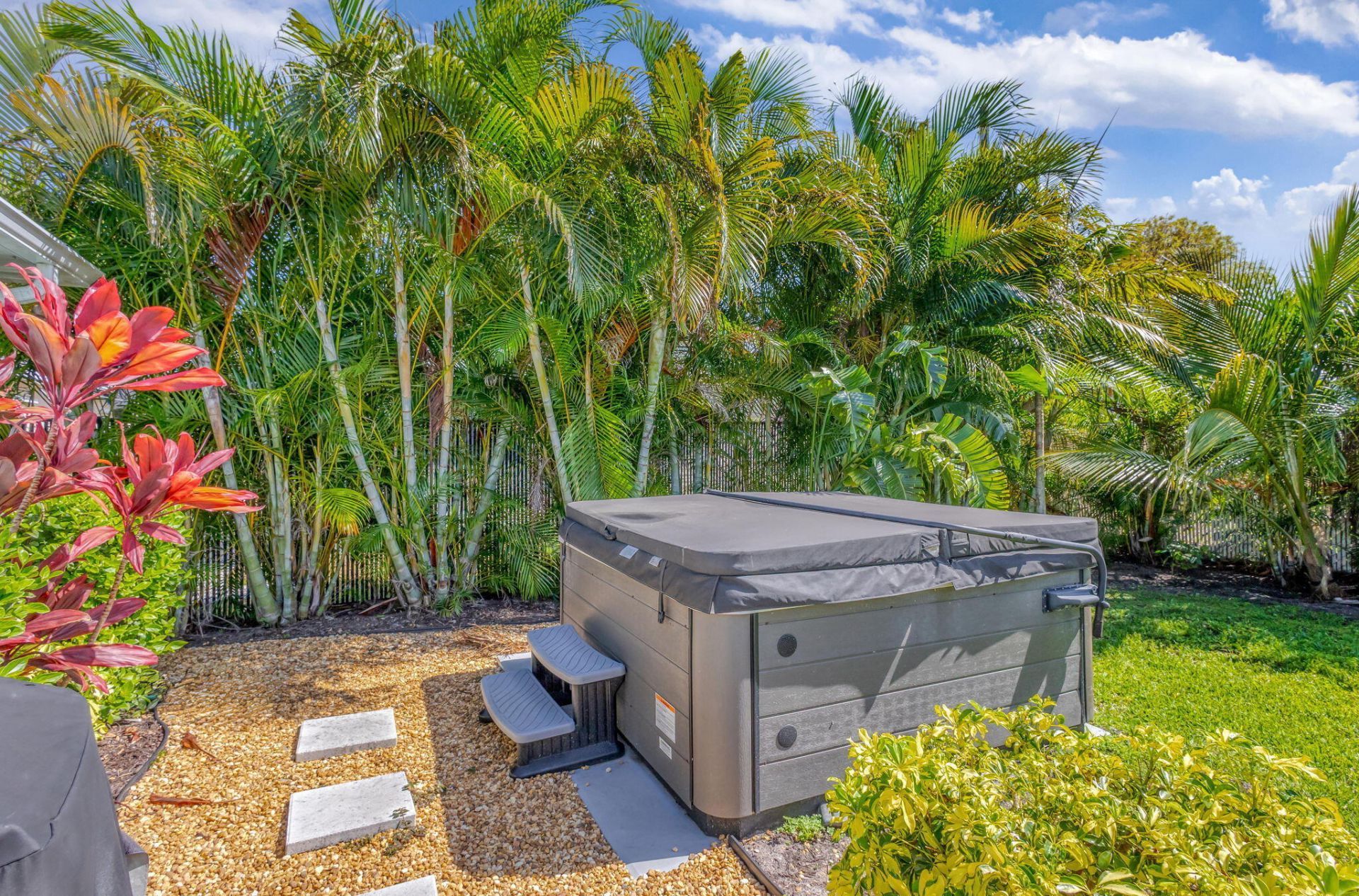 10600 SE Gomez Avenue, Hobe Sound, FL 33455 Photo