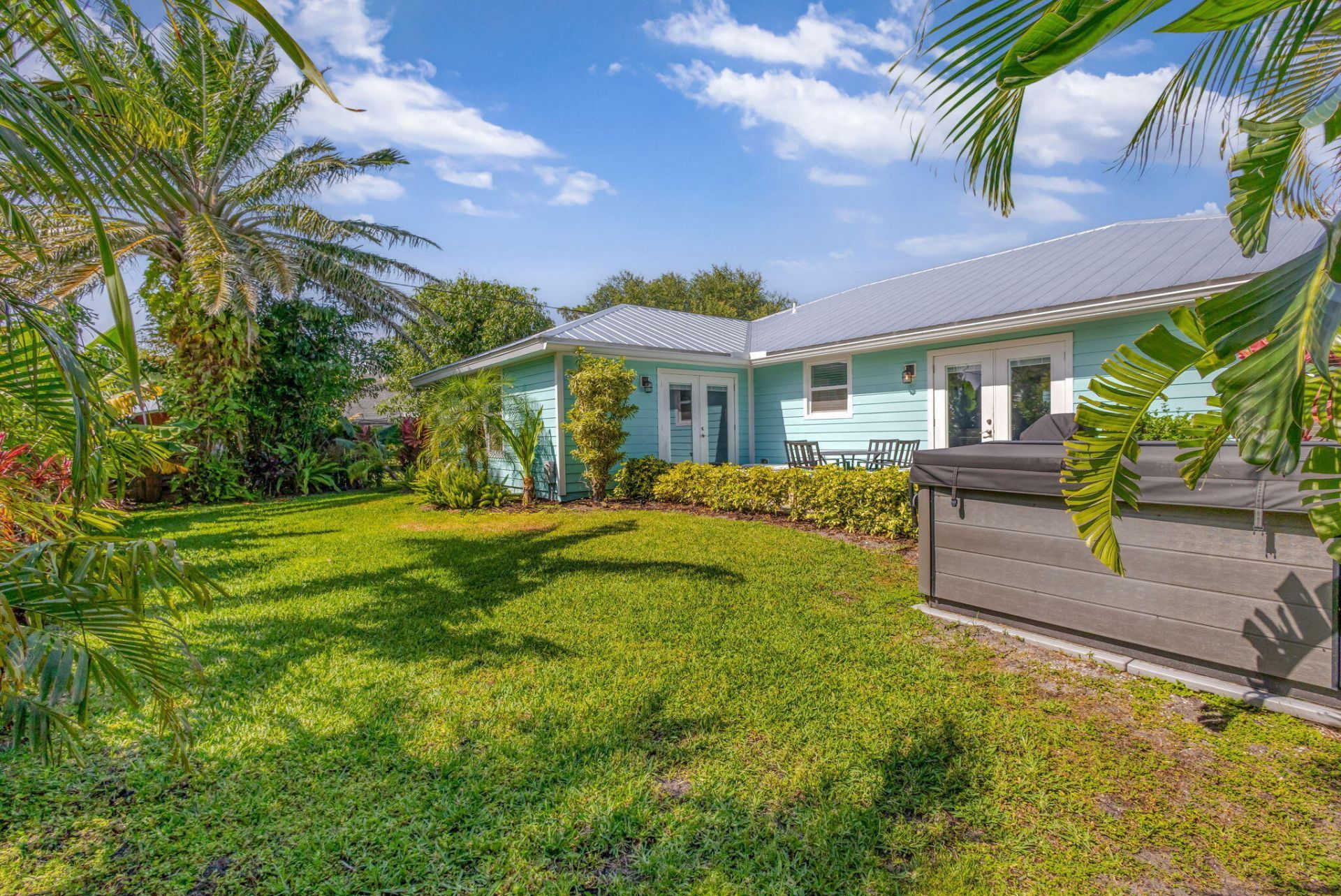 10600 SE Gomez Avenue, Hobe Sound, FL 33455 Photo