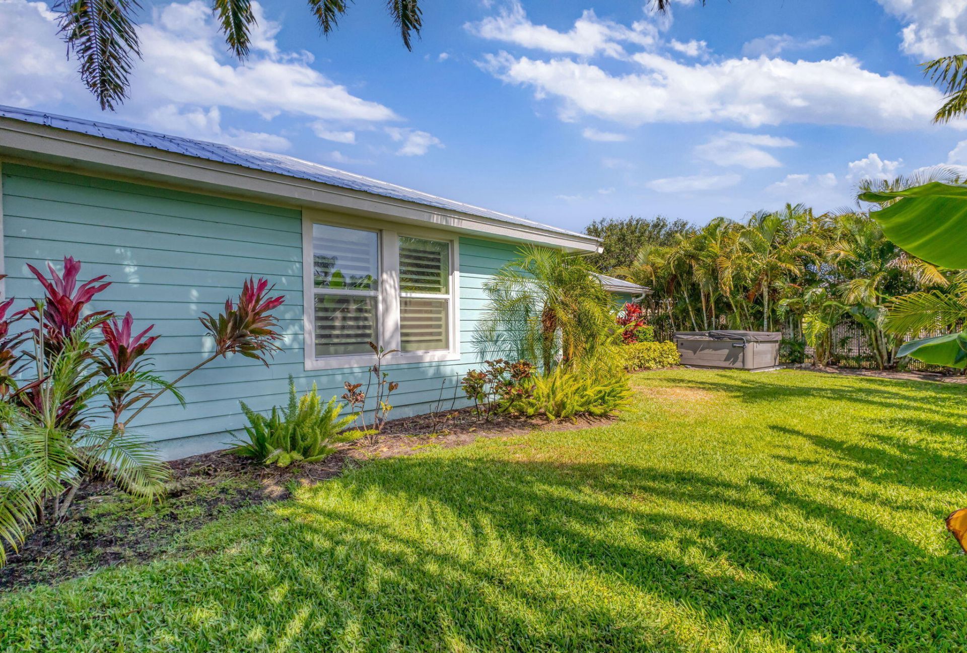 10600 SE Gomez Avenue, Hobe Sound, FL 33455 Photo