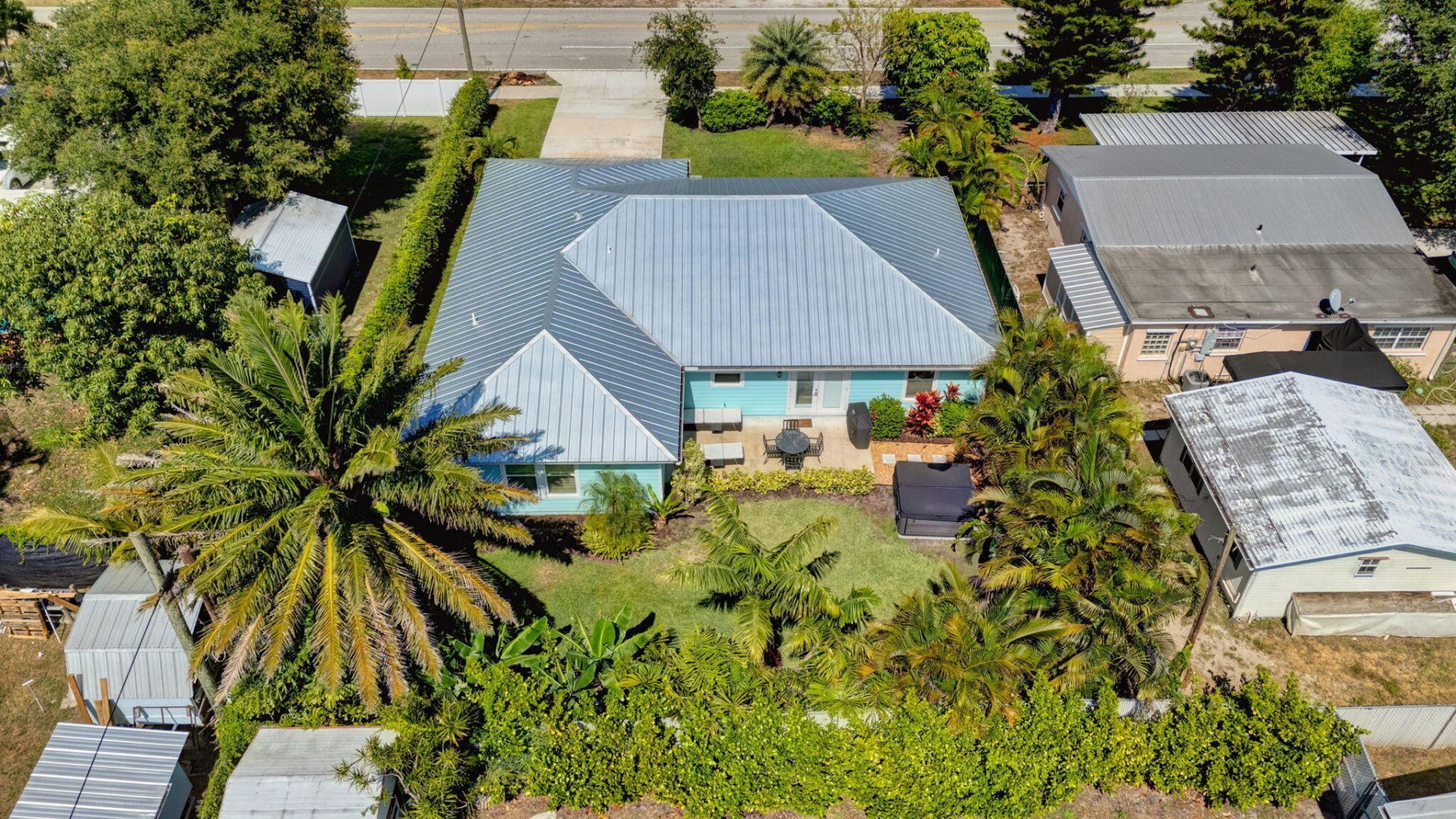 10600 SE Gomez Avenue, Hobe Sound, FL 33455 Photo