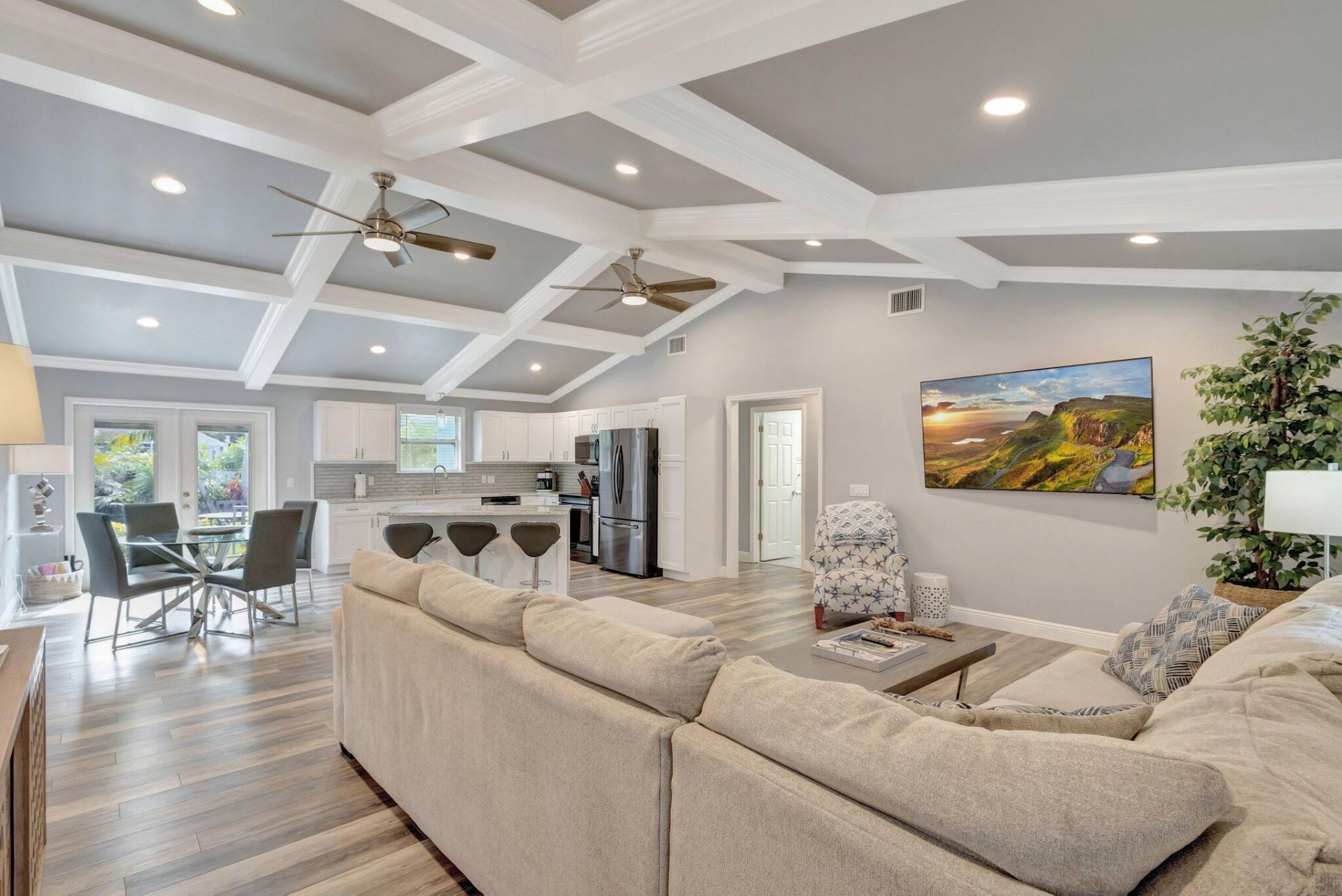 10600 SE Gomez Avenue, Hobe Sound, FL 33455 Photo