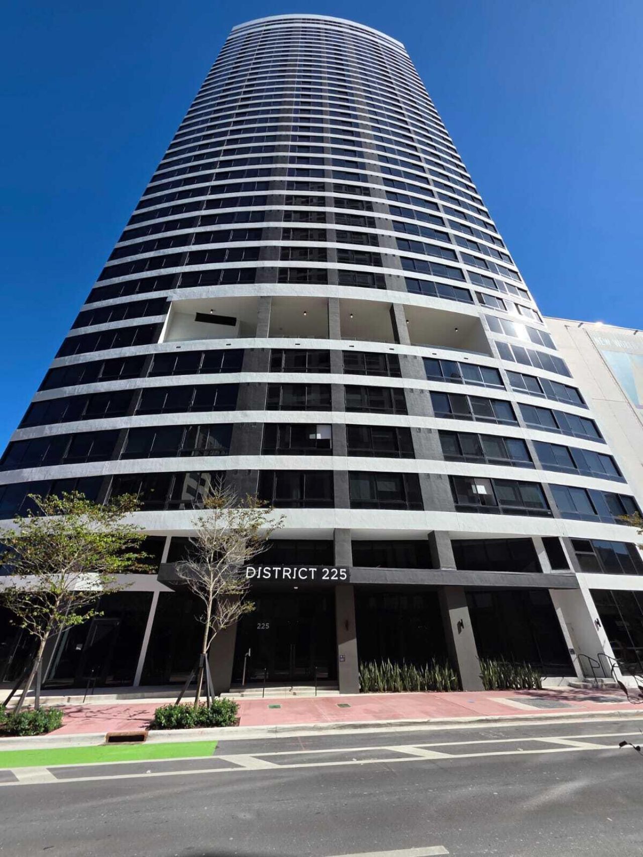 225 N Miami Avenue, Unit 910, Miami, FL 33128 Photo