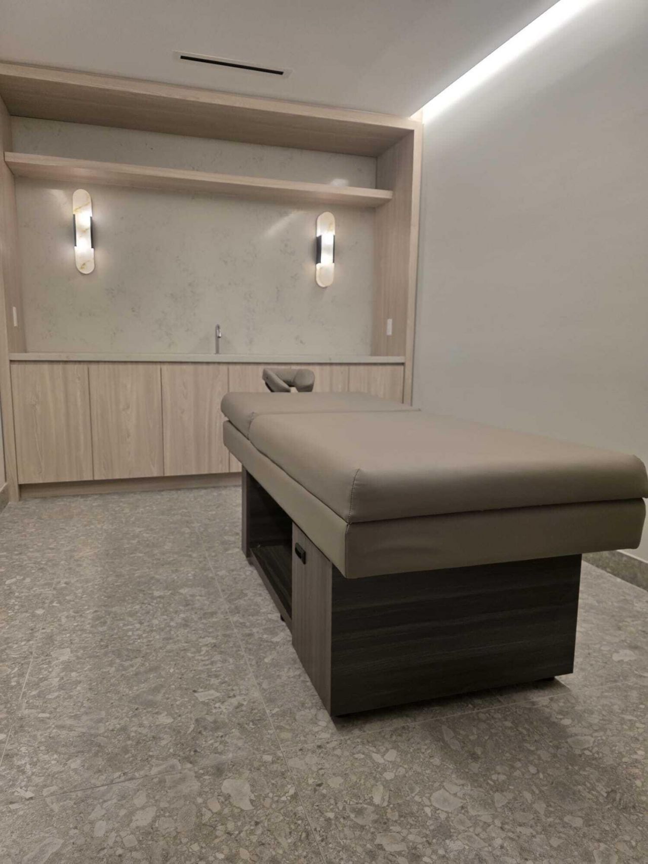 225 N Miami Avenue, Unit 910, Miami, FL 33128 Photo